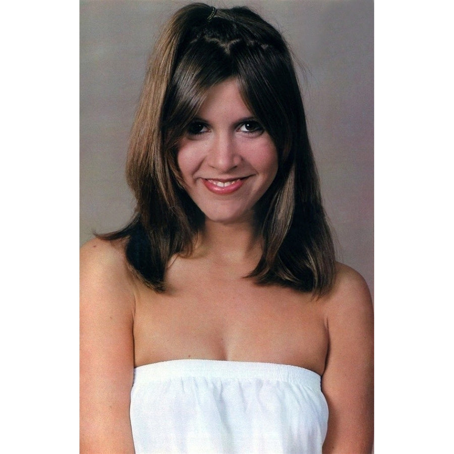 Carrie Fisher - white strapless top Photo Print (8 x 10) - Item DAP14720 Image 1