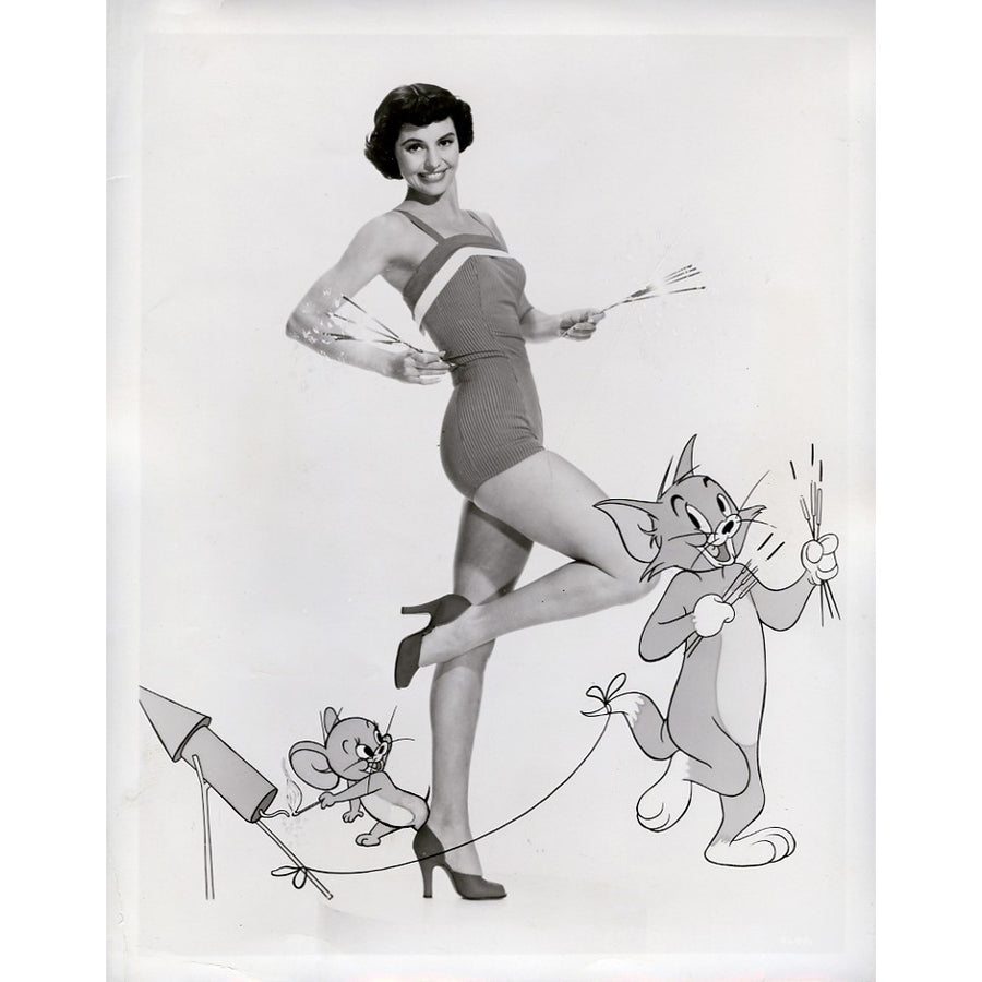 Cyd Charisse - fireworks with Tom and Jerry Photo Print (8 x 10) - Item DAP15792 Image 1