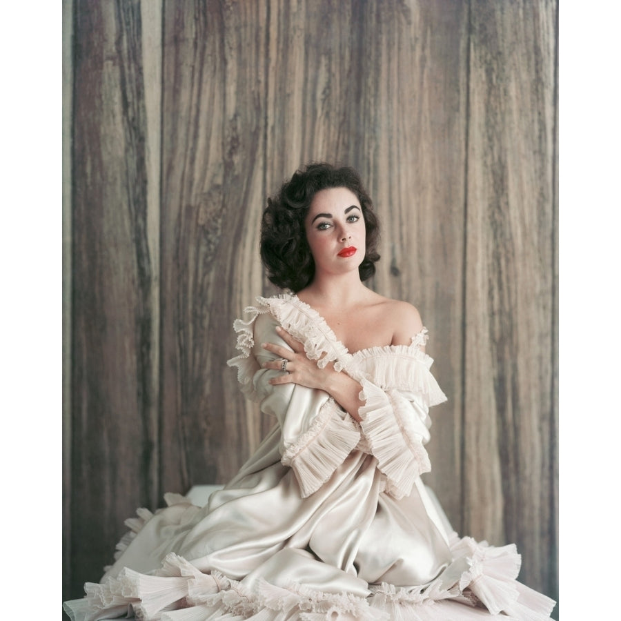 Elizabeth Taylor - Wearing Frilly Dress Photo Print (8 x 10) - Item DAP17731 Image 1