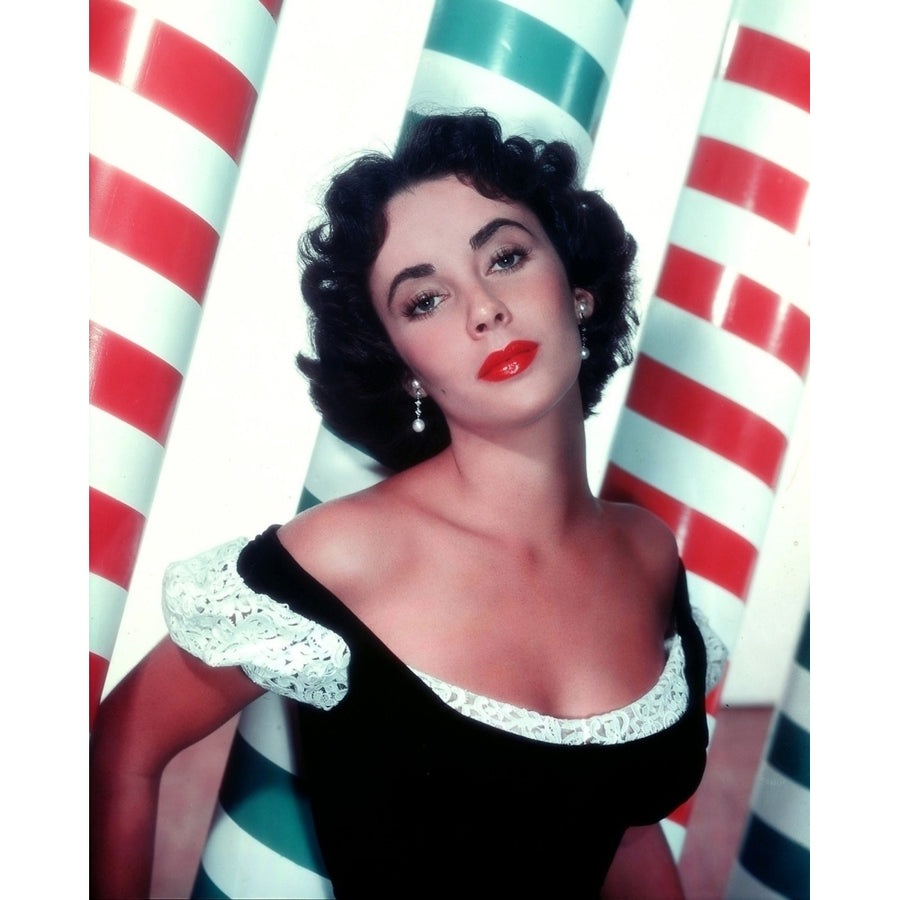 Elizabeth Taylor - Black and White Top With Striped Pole Background Photo Print (8 x 10) - Item DAP17791 Image 1