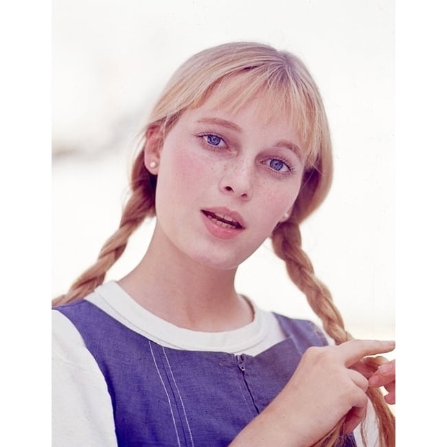 Mia Farrow - Pig Tails Photo Print (8 x 10) - Item DAP18866 Image 1