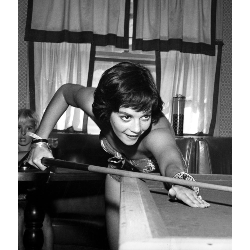 Natalie Wood - Playing Pool Photo Print (8 x 10) - Item DAP19688 Image 1