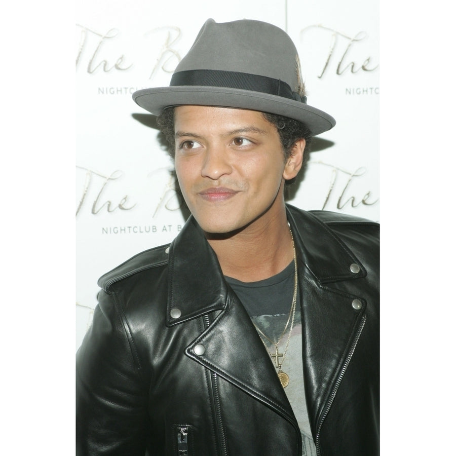 Bruno Mars At Arrivals For Bruno Mars At Bank Photo Print (8 x 10) Image 1