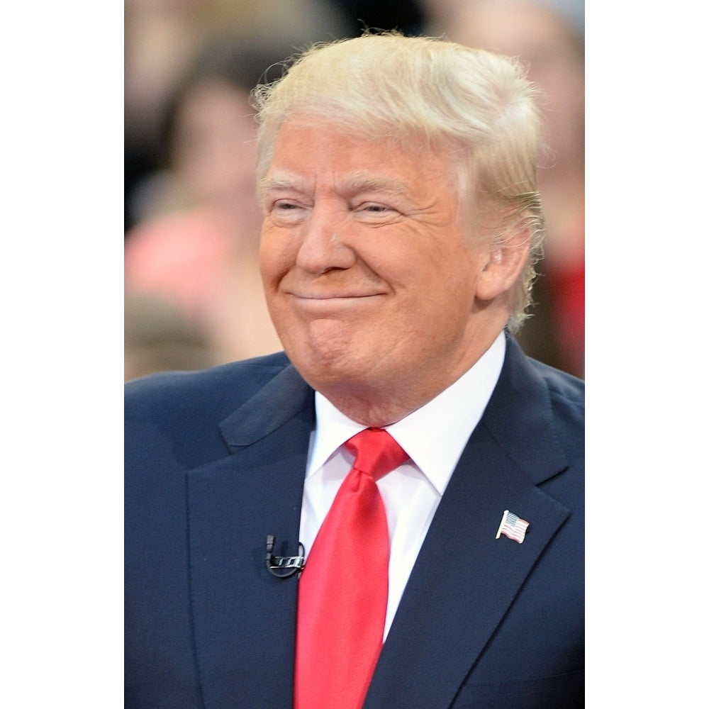 Donald Trump In Attendance For Donald Trump Town Hall On The Nbc Today Show Photo Print (8 x 10) Image 1