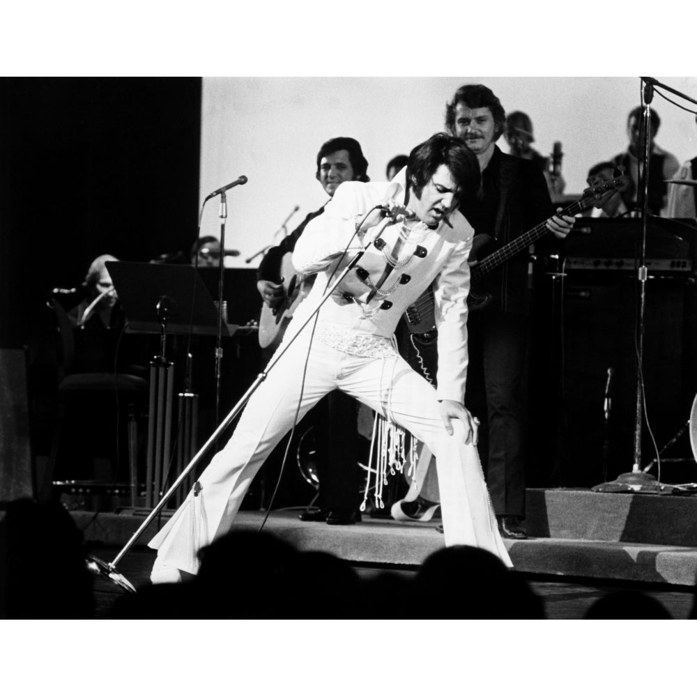 Elvis: ThatS The Way It Is Elvis Presley 1970 Photo Print (8 x 10) Image 1