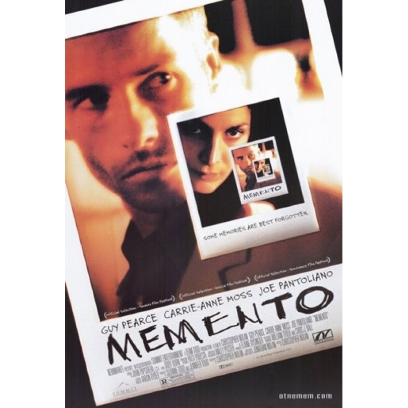 Memento Movie Poster (11 x 17) - Item MOV216151 Image 1