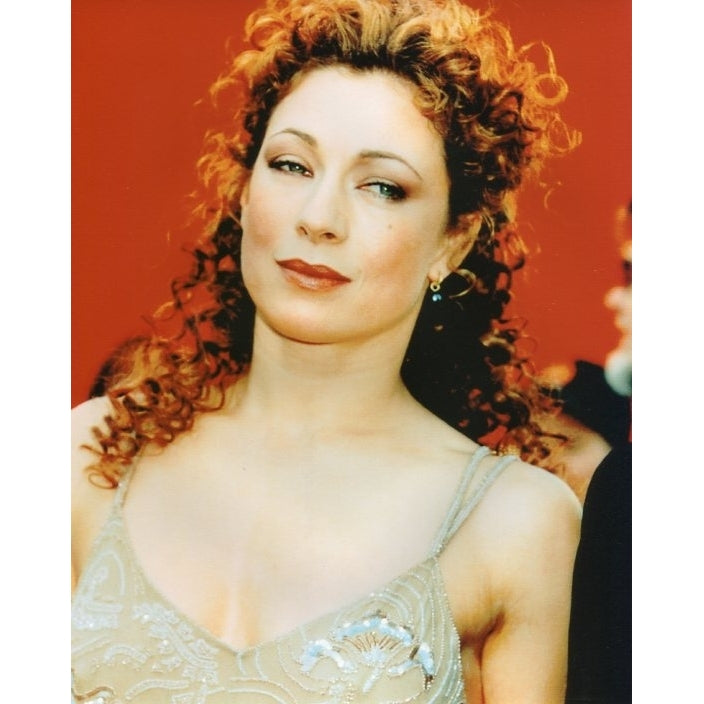 Alex Kingston Photo - Played "Elizabeth Corday" on ER (8 x 10) - Item PIC473 Image 1