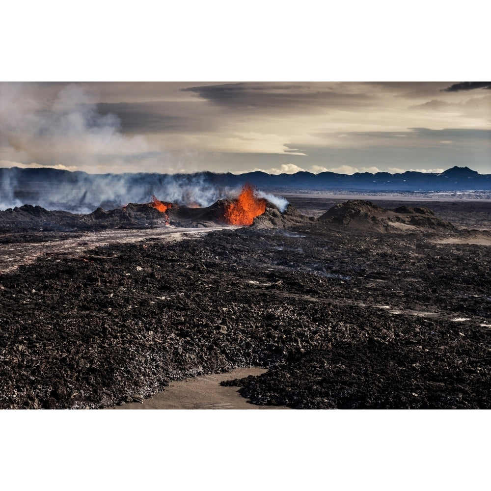 Lava and plumes from the Holuhraun Fissure by the Bardarbunga Volcano Iceland Poster Print (27 x 9) Image 1