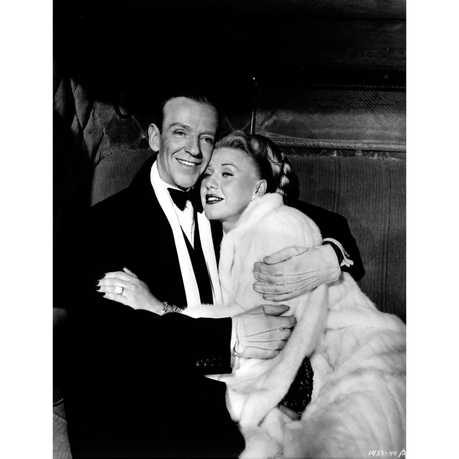 Fred Astaire and Ginger Rogers embracing Photo Print Image 1