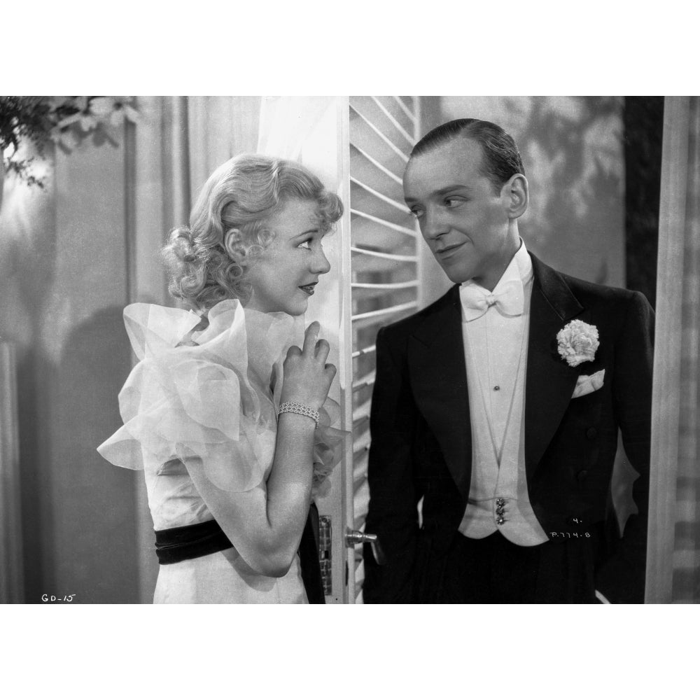 Fred Astaire and Ginger Rogers Scene from Top Hat Film Photo Print Image 1