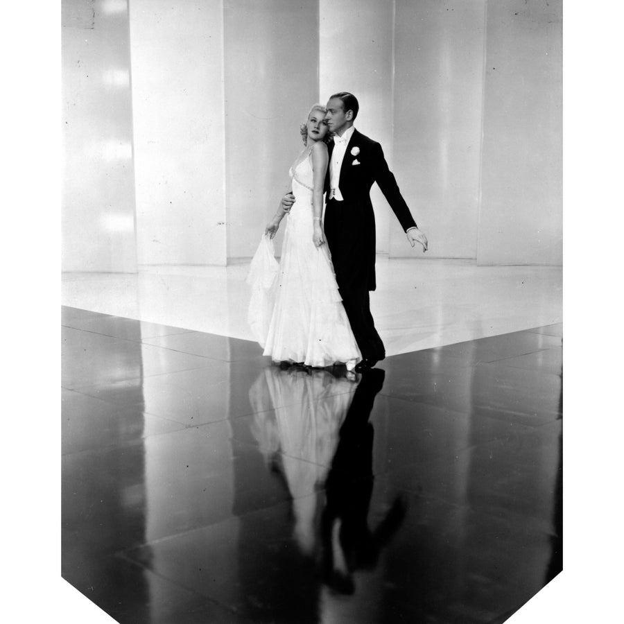 Fred Astaire and Ginger Rogers dancing Photo Print Image 1