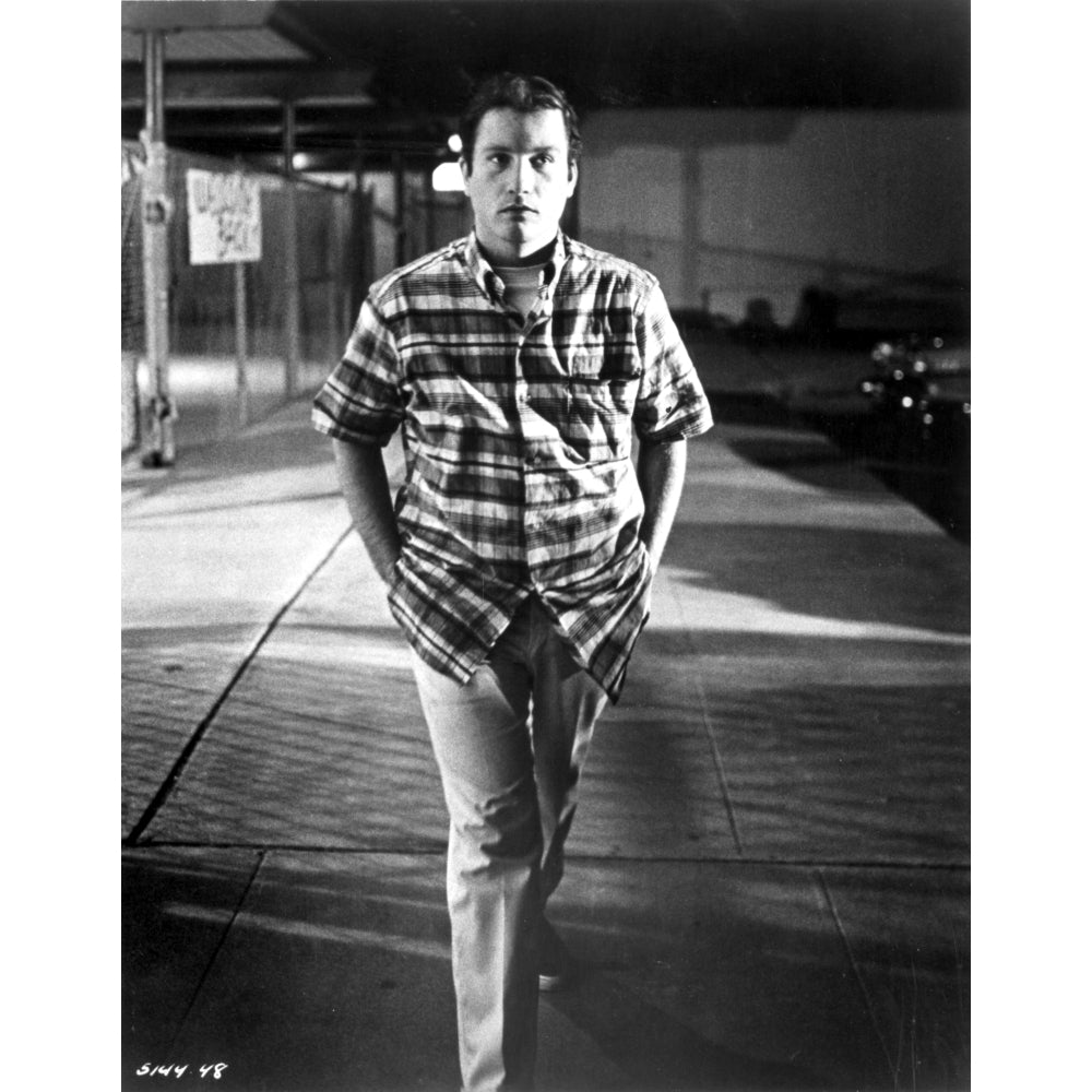 Film still of Richard Dreyfuss walking outdoors Photo Print Image 1