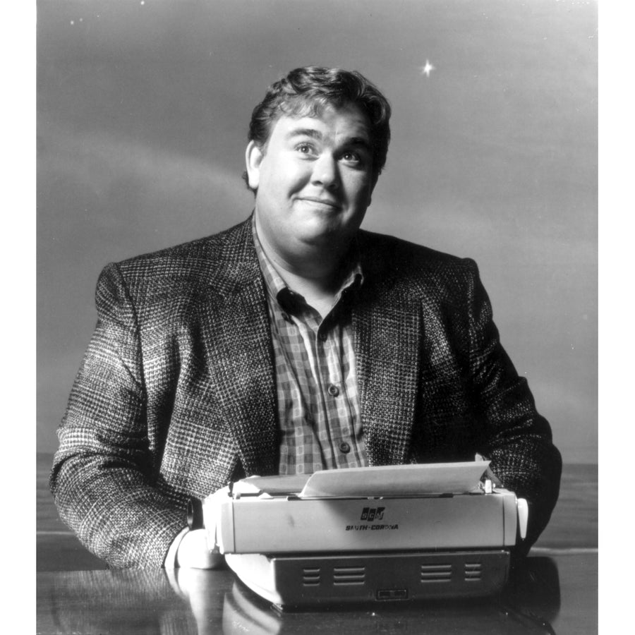 John Candy with a typewriter Photo Print Image 1