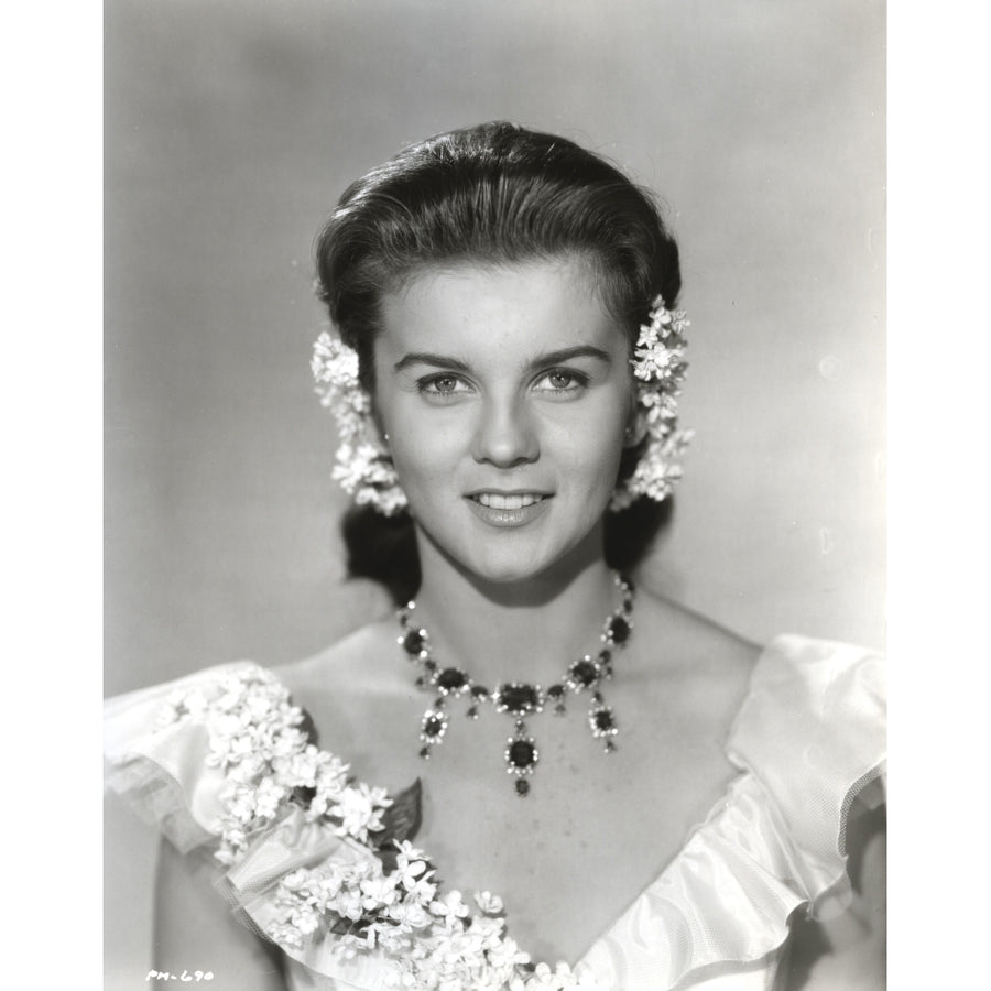 Ann-Margaret with flowers in her hair Photo Print Image 1