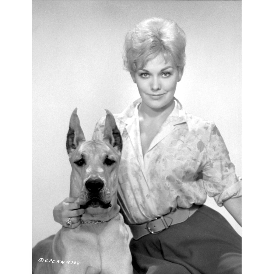 Kim Novak in Flower Shirt Portrait Photo Print Image 1