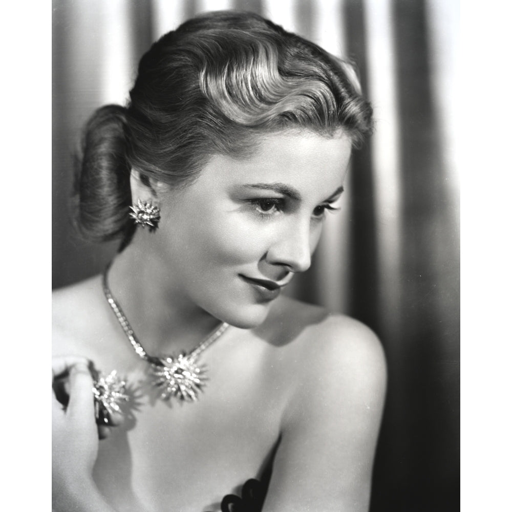 Joan Fontaine wearing a Matching Jewelries Photo Print Image 1