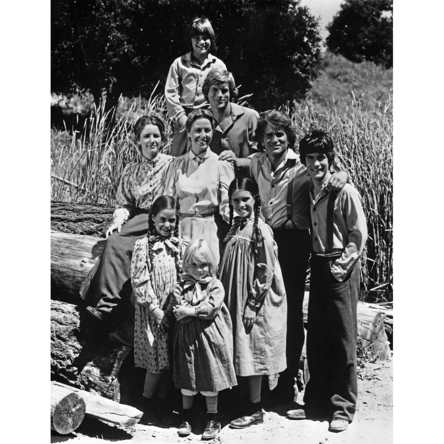 the Little House On The Prairie cast Photo Print Image 1