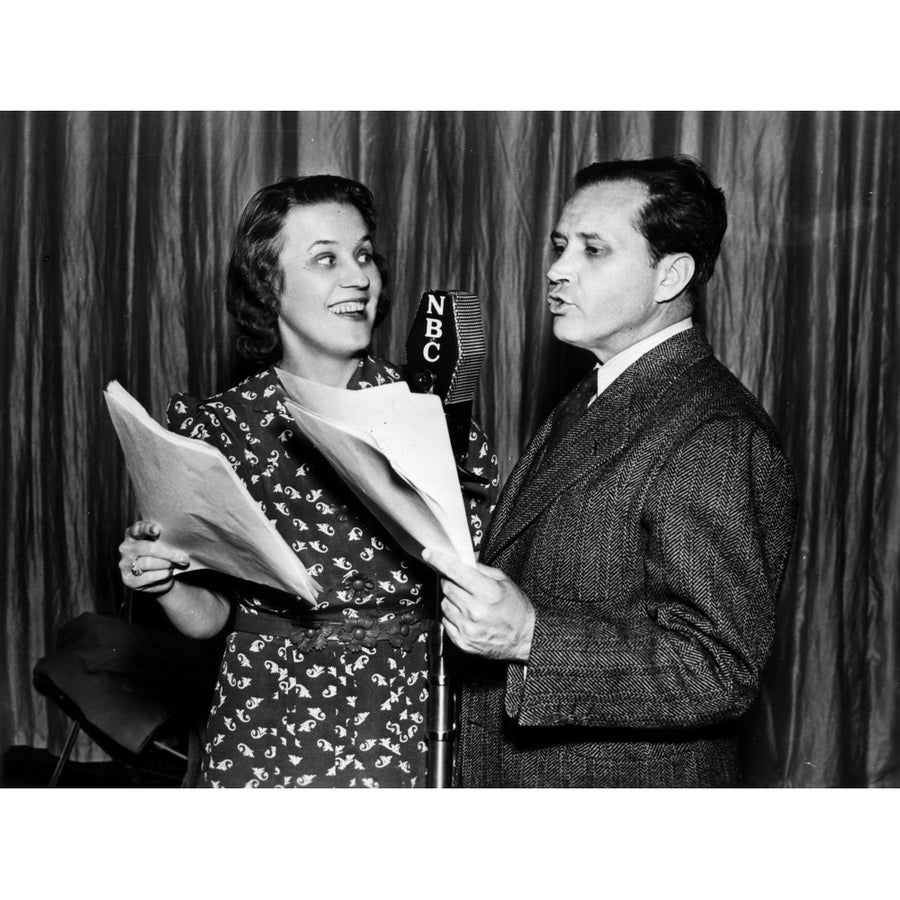 Candid of Fibber McGee and Molly Photo Print Image 1