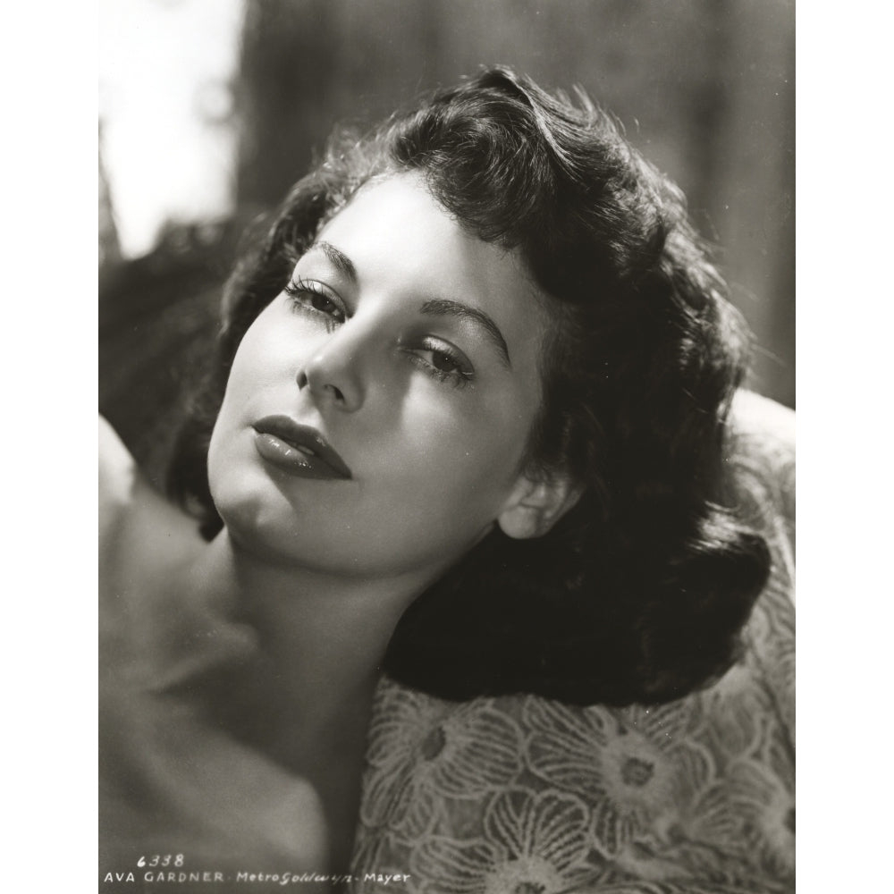 Ava Gardner in an Embroidered Cloth Photo Print Image 1