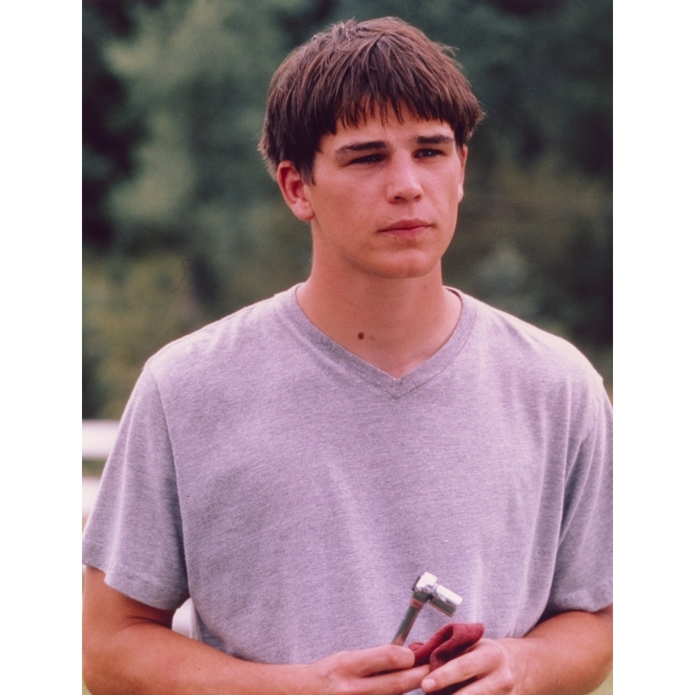 Josh Hartnett Posed in a Gray Shirt Photo Print Image 1