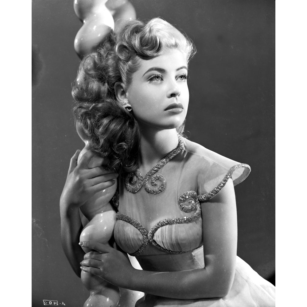 Gloria DeHaven Curly Hair Side View Posed Photo Print Image 1