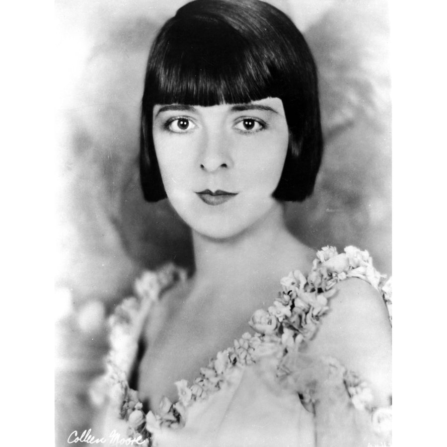 Colleen Moore on a Sleeveless and Portrait Photo Print Image 1