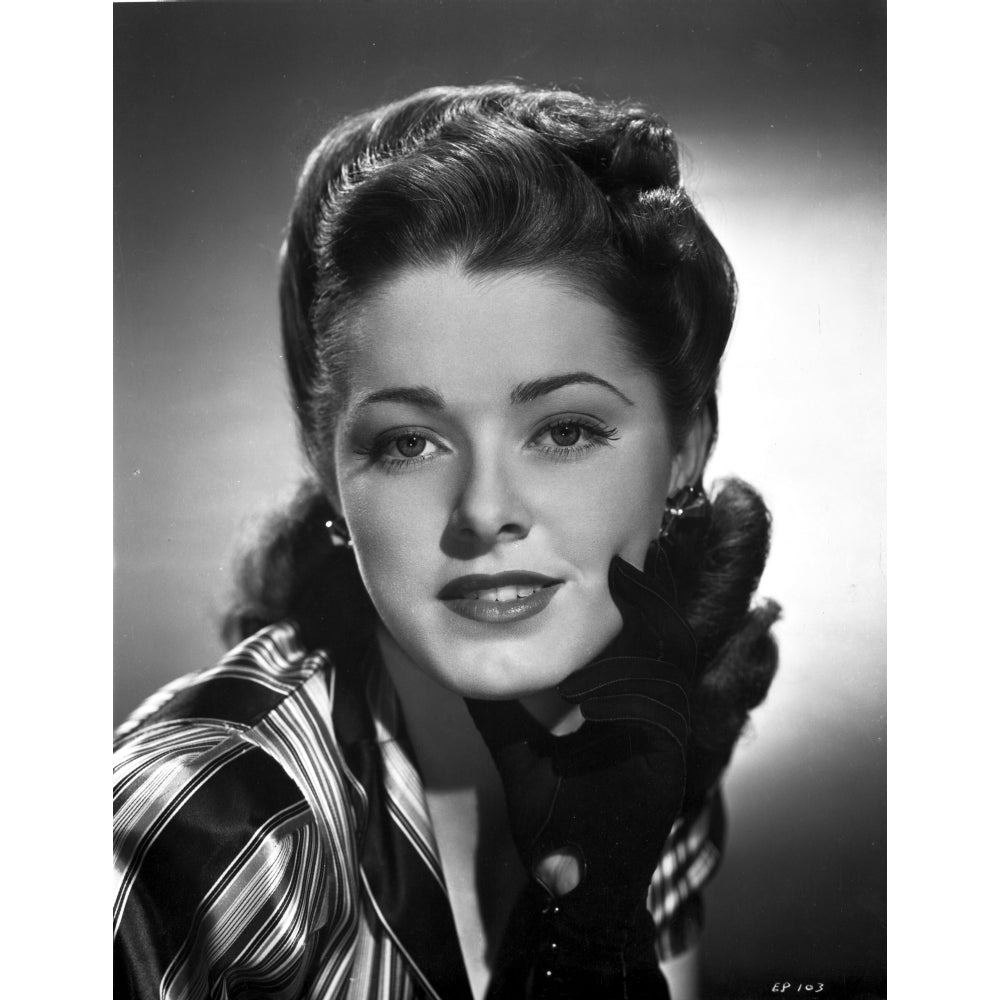 Eleanor Parker on a Printed Top Portrait Photo Print Image 1