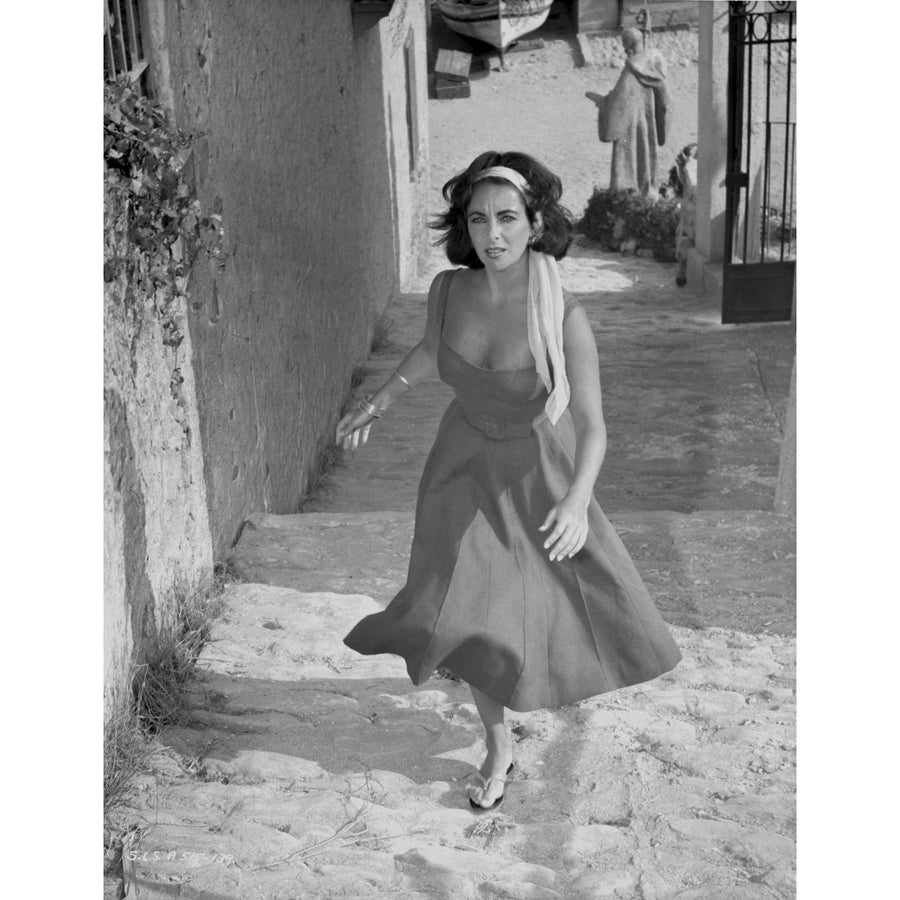 Elizabeth Taylor Running in Dress with Headband Photo Print Image 1