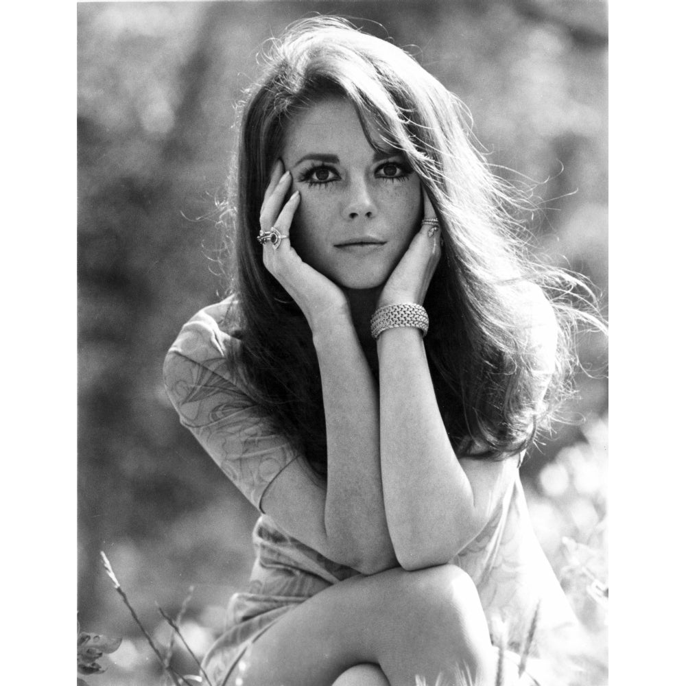 Natalie Wood posed with Her Hands on Her Face Photo Print Image 1