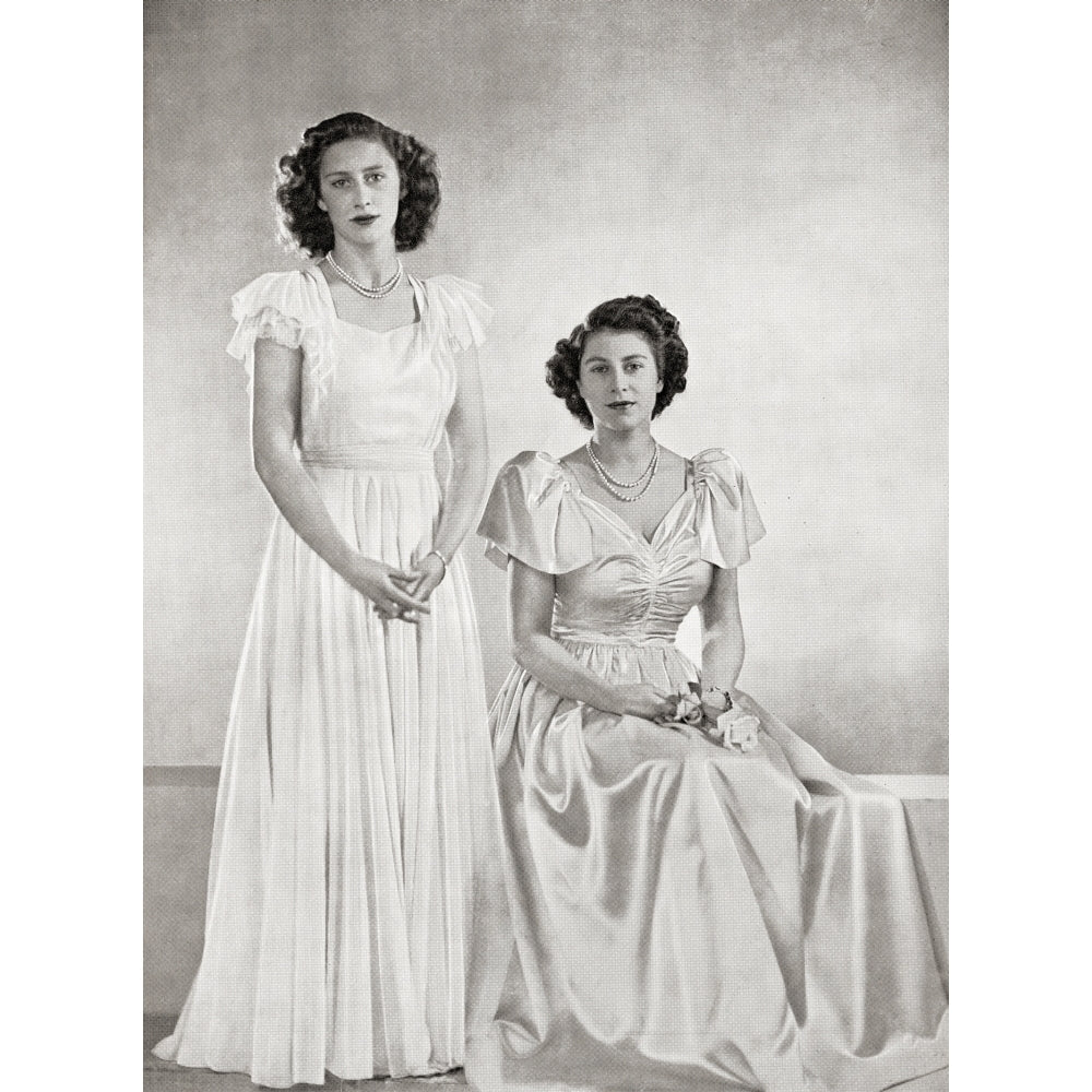 Princess Margaret Left And Princess Elizabeth Future Queen Elizabeth Ii Right In 1946. Princess Margaret Margaret Rose Image 1