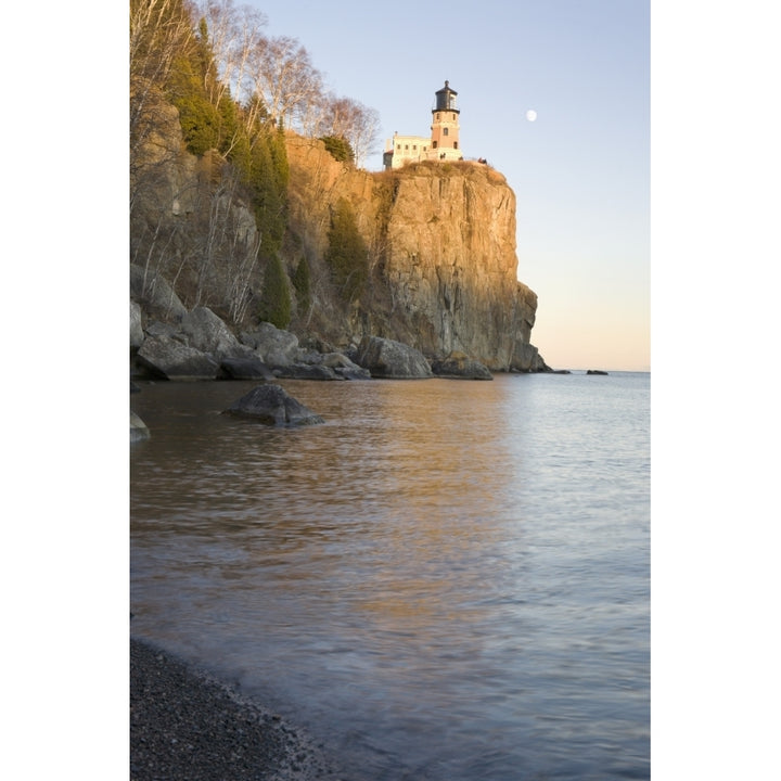 Minnesota United States Of America; Split Rock Lighthouse On The North Shores Of Lake Superior Poster Print Image 1