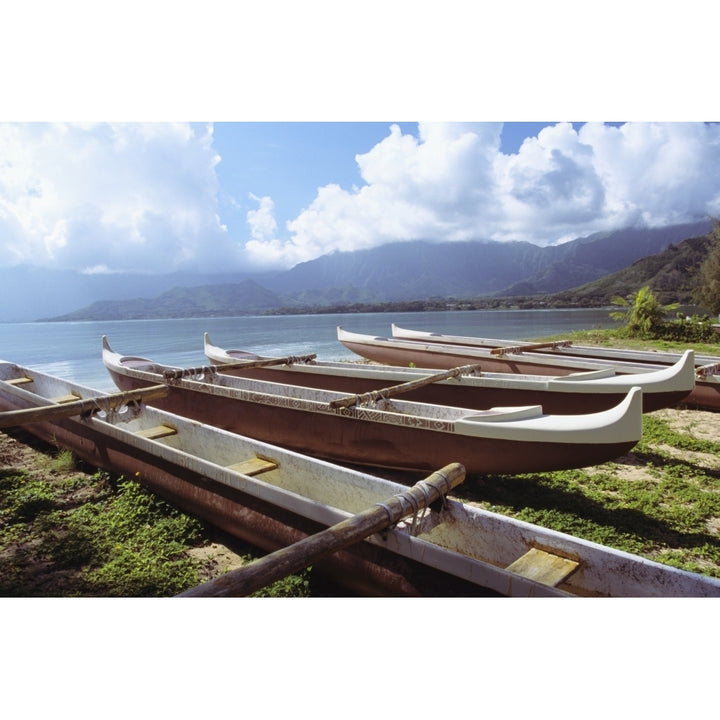 Hawaii Oahu Kaneohe Bay Secret Island Line Of Outrigger Canoes On Beach. Poster Print Image 2