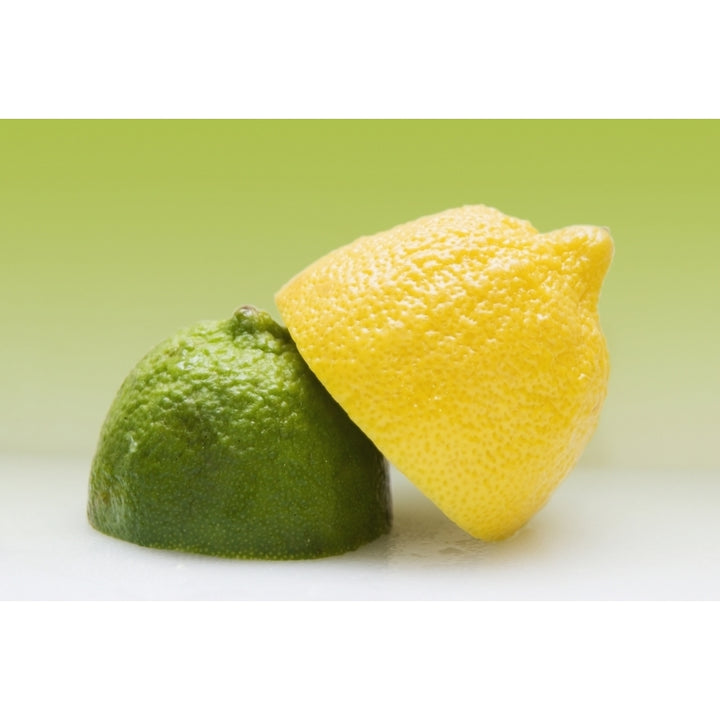 1/2 Organic Lemon And 1/2 Lime Poster Print Image 1