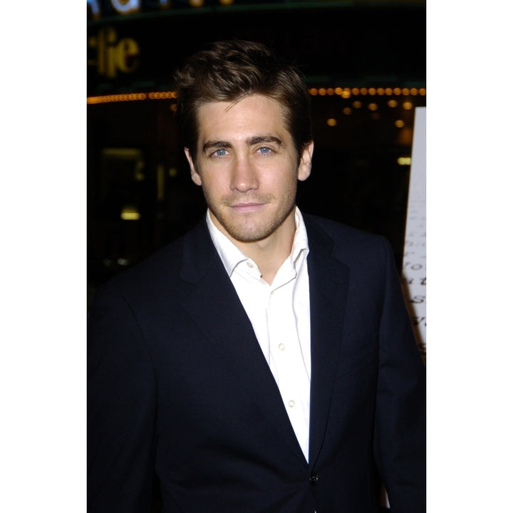 Jake Gyllenhaal At The Premiere Of Kinsey Los Angeles Ca November 8 2004. Image 2