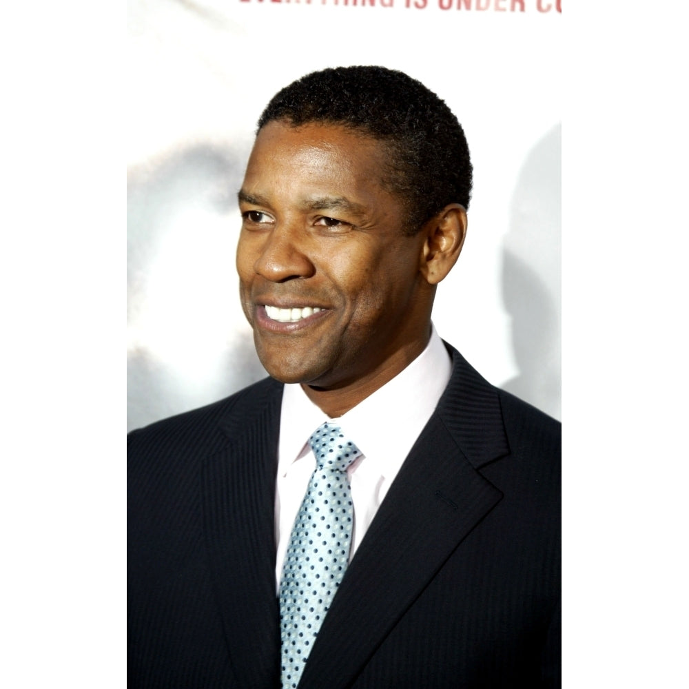 Denzel Washington At The Premiere Of The Manchurian Candidate July 22 2004 In Beverly Hills Ca. (Photo By J. Emilio Image 2