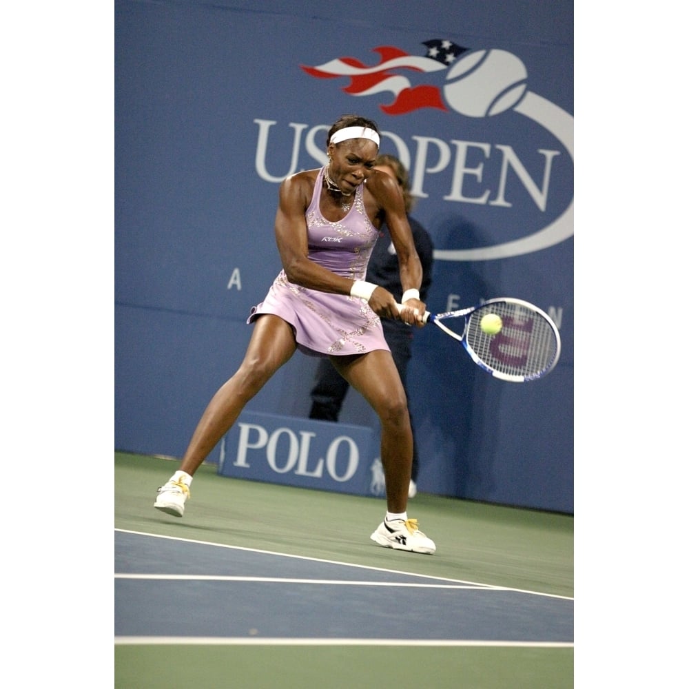 Venus Williams Inside For U.S. Open Tennis Tournament Arthur Ashe Stadium Flushing Ny September 06 2005. Photo By Image 1