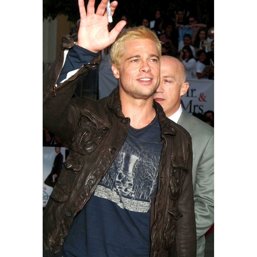 Brad Pitt At Arrivals For Mr. and Mrs. Smith Premiere Mann Village Theater Los Angeles Ca June 07 2005. Photo By Tony Image 1