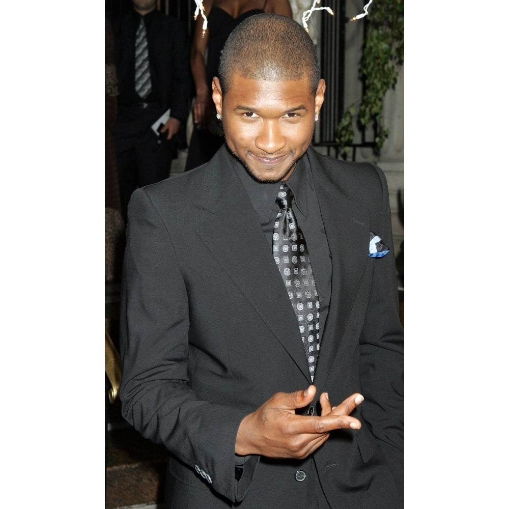 Usher At Arrivals For UsherS Look Foundation Gala Benefit Capitale York Ny July 08 2005. Photo By Dima Image 2