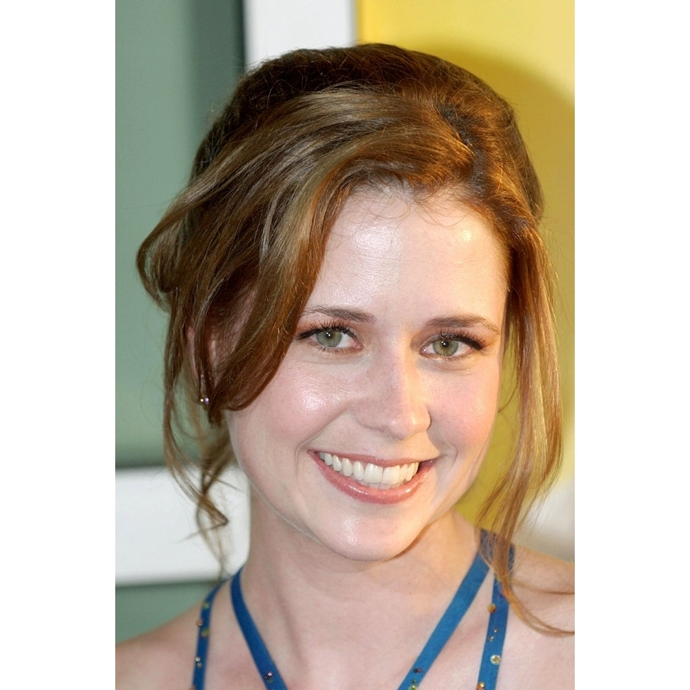 Jenna Fischer At Arrivals For The 40 Year-Old Virgin Premiere The Arclight Cinema Los Angeles Ca August 11 2005. Image 1