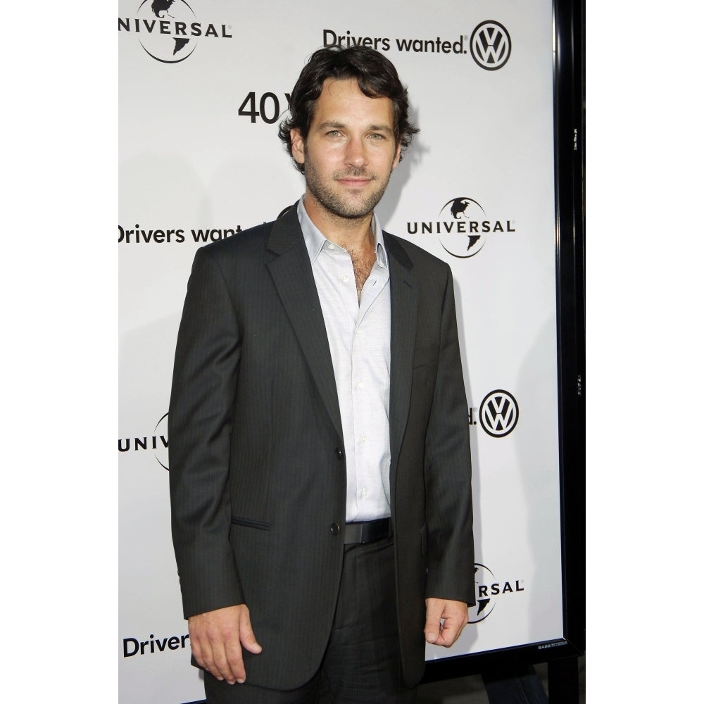 Paul Rudd At Arrivals For The 40 Year-Old Virgin Premiere The Arclight Cinema Los Angeles Ca August 11 2005. Photo Image 1