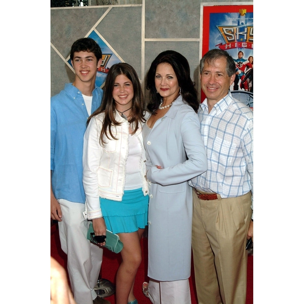 Lynda Carter Family At Arrivals For Sky High Premiere El Capitan Theatre Los Angeles Ca July 24 2005. Photo By Image 2