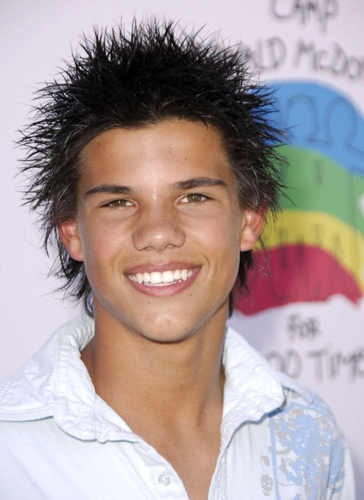 Taylor Lautner At Arrivals For Camp Ronald Mcdonald For Kids 14Th Annual Halloween Carnival Universal Studios Los Image 1