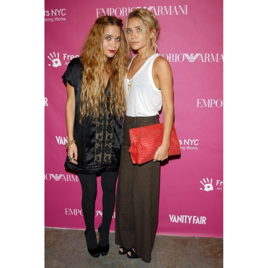 Mary-Kate Olsen Ashley Olsen At Arrivals For The 7Th Annual Free Arts Nyc Art Image 1