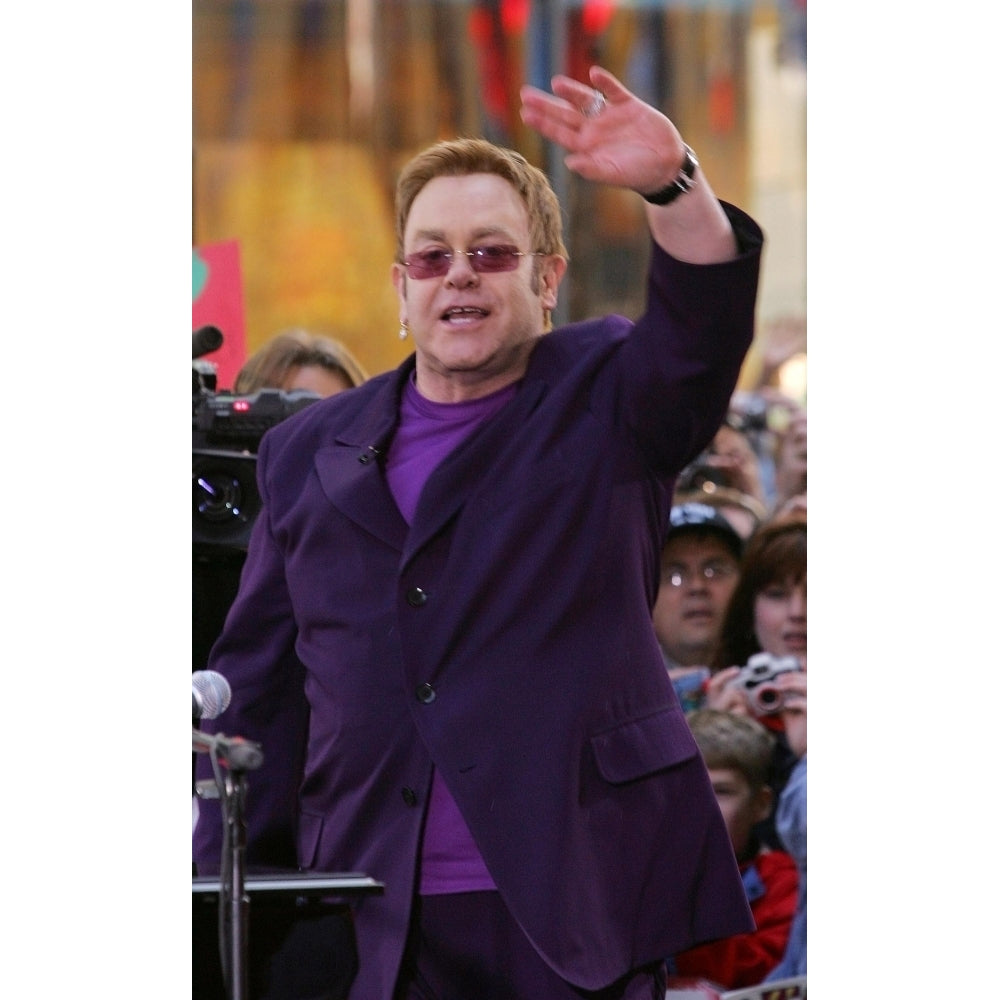 Elton John On Location For Nbc Today Show Concert With Elton John Rockefeller Center York Ny April 24 2006. Image 1