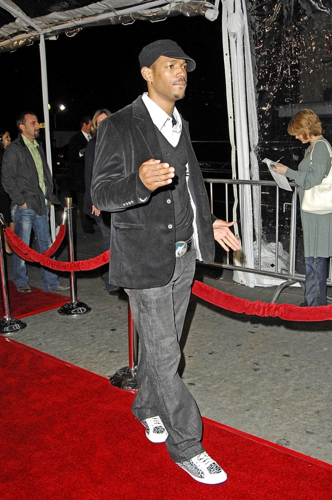 Marlon Wayans At Arrivals For Norbit Premiere MannS Village Theatre In Westwood Los Angeles Ca February 08 2007. Image 1