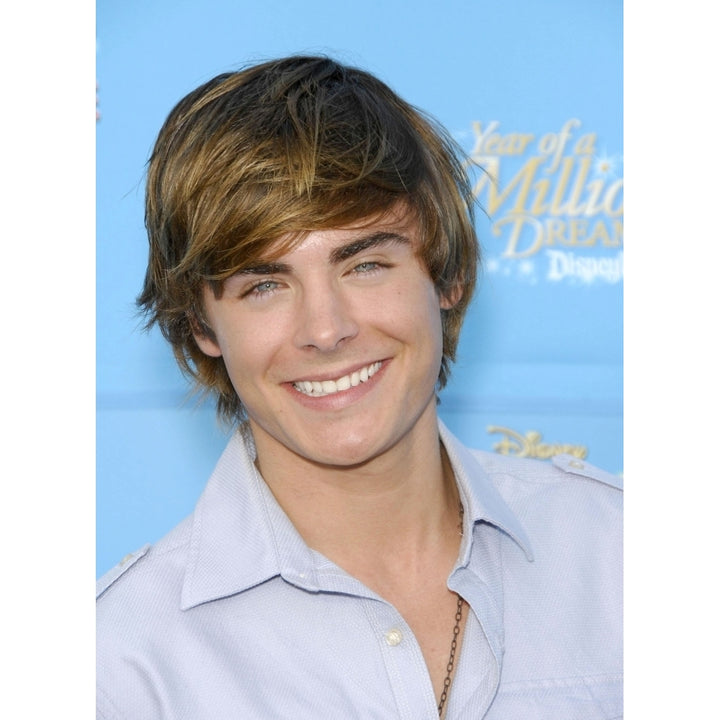 Zac Efron At Arrivals For High School Musical 2 Premiere Downtown Disneyland Anaheim Ca August 14 2007. Photo By Image 2