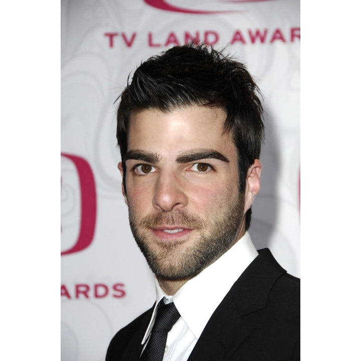 Zachary Quinto In Attendance For 5Th Annual Tv Land Awards Barker Hangar Santa Barbara Ca April 14 2007. Photo By Image 1