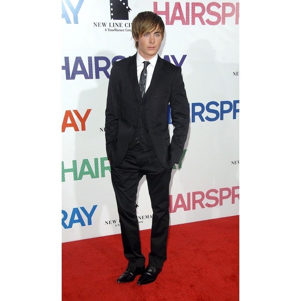 Zac Efron At Arrivals For Ny Premiere Of Hairspray The Ziegfeld Theatre York Ny July 16 2007. Photo By George Image 2