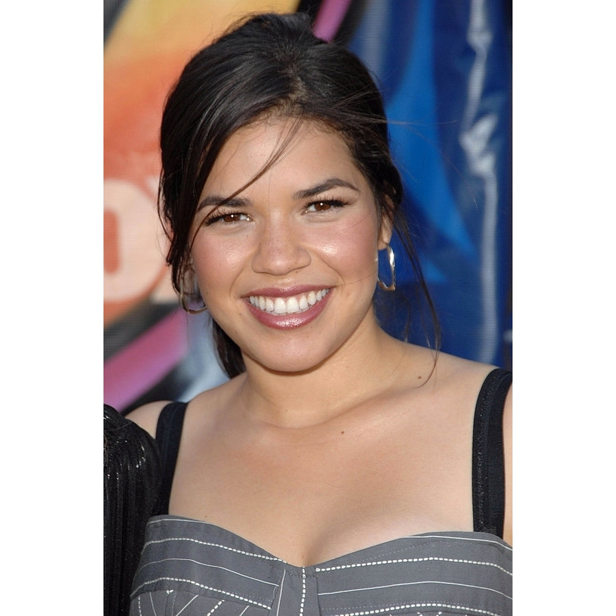 America Ferrera At Arrivals For 2007 Teen Choice Awards Gibson Amphitheatre Universal City Ca August 26 2007. Photo Image 1