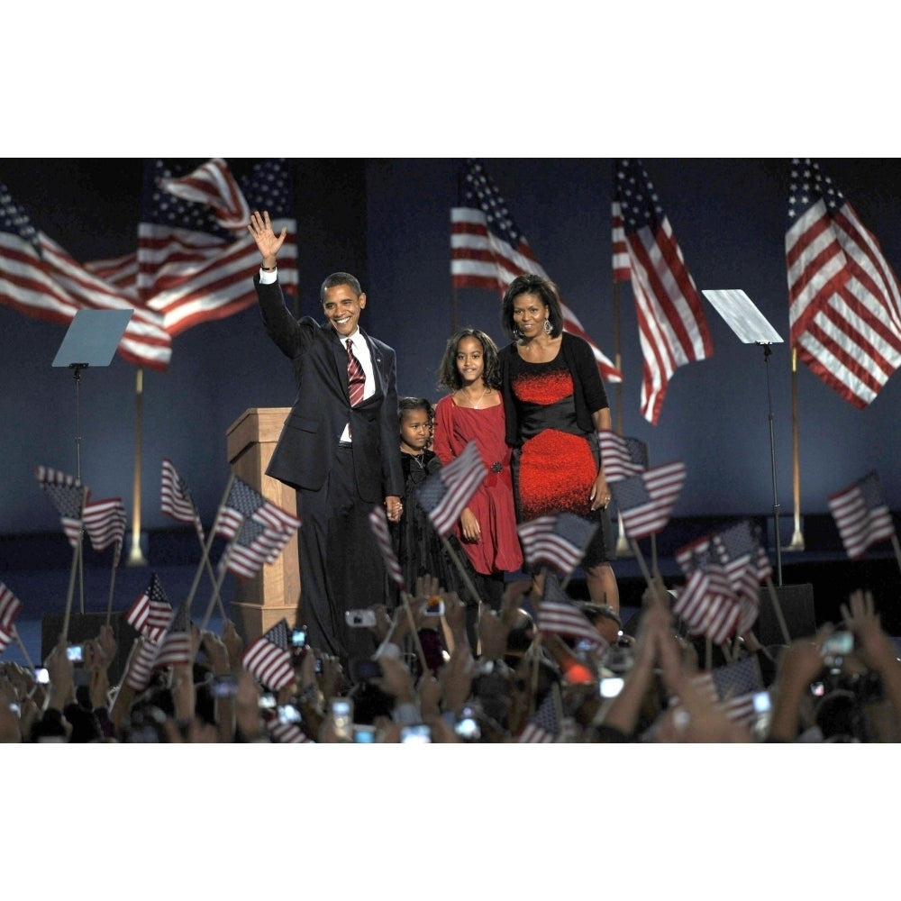 U.S. President Elect Senator Barack Obama  Daughter Sasha Obama  Daughter Malia Obama  Wife Michelle Obama (Wearing A Image 2